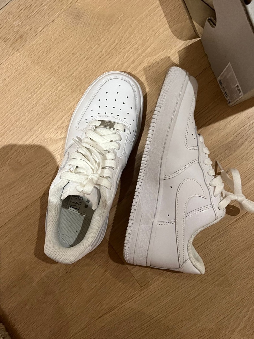 Nike Women's All-White Low-Top Athletic Sneakers Air Force 1